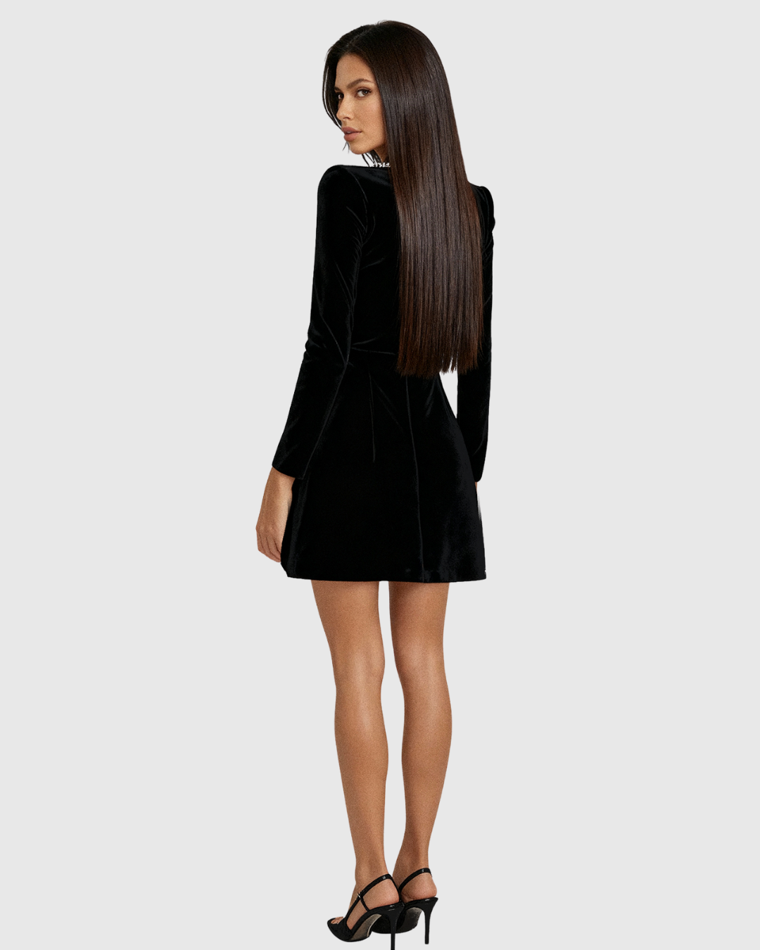 TALITHAEN | CRYSTAL-ADORNED EVENING GOWN