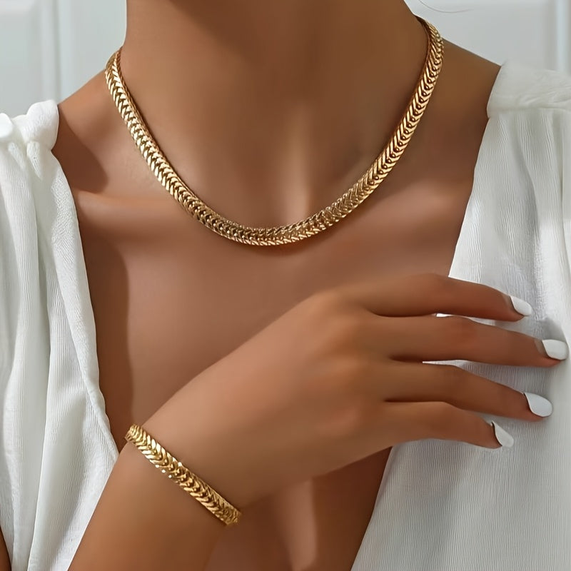 LUXURY FISH TAIL NECKLACE & BRACELET SET